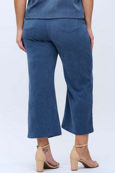 Women’s Wide Leg Corduroy Cropped Pants