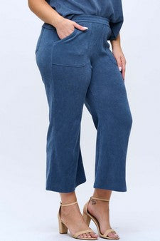 Women’s Wide Leg Corduroy Cropped Pants