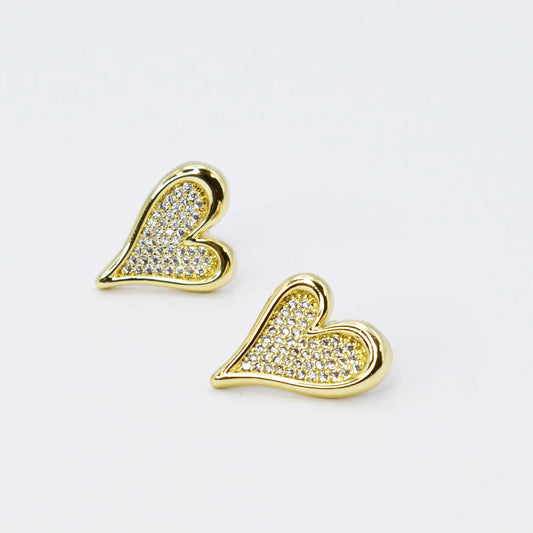 Dainty Heart Stud Gold