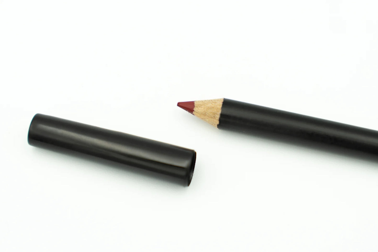 MJ Luxe The Perfect Lip Pencil