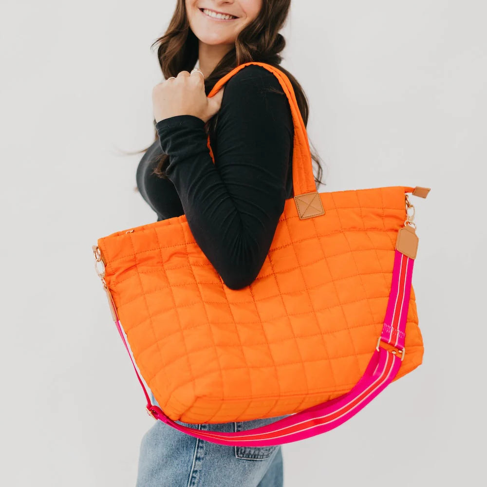 QUILTED TOTE BAG