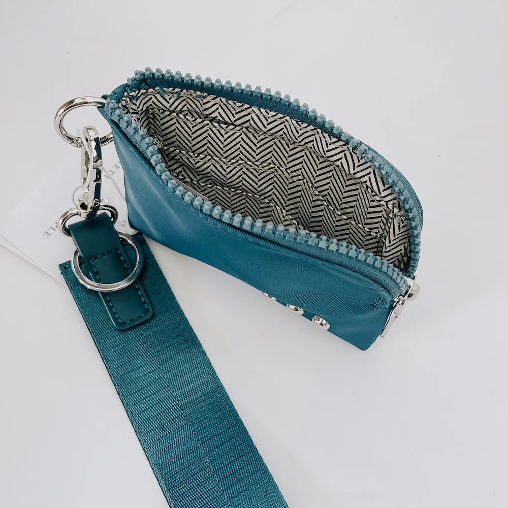 Nylon Clippable Card Wallet